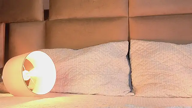 angelinepossy online show from 01-12-26, 09:09