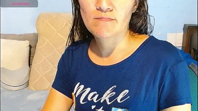 Snapshot of venus_swet_ chatting on 10-14-25, 01:17 venus swet online show from 10-14-25, 01:17