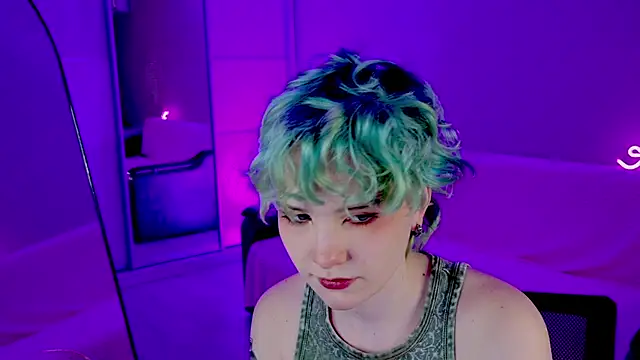 Snapshot of School_Love chatting on 01-23-25, 01:13 School Love online show from 01-23-25, 01:13