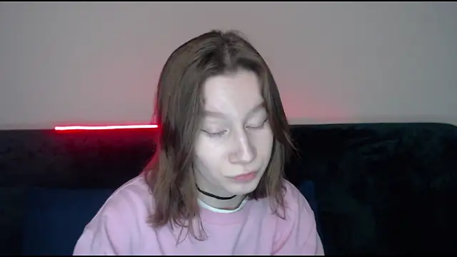 Snapshot of EnigmaSee chatting on 02-01-25, 01:55 EnigmaSee online show from 02-01-25, 01:55