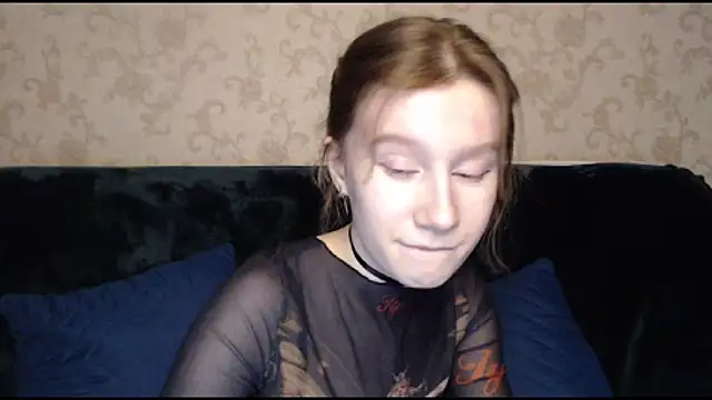 Snapshot of EnigmaSee chatting on 02-14-25, 11:53 EnigmaSee online show from 02-14-25, 11:53