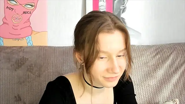Snapshot of EnigmaSee chatting on 03-01-25, 05:31 EnigmaSee online show from 03-01-25, 05:31