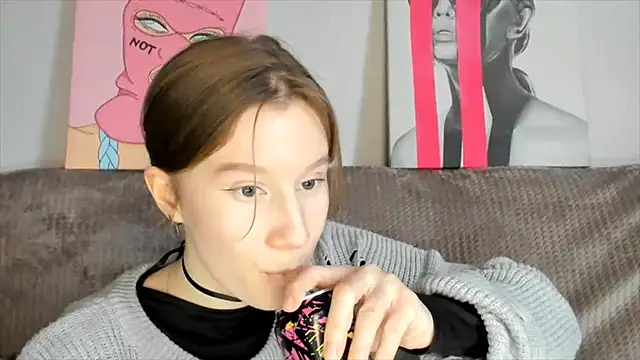 Snapshot of EnigmaSee chatting on 03-14-25, 11:23 EnigmaSee online show from 03-14-25, 11:23