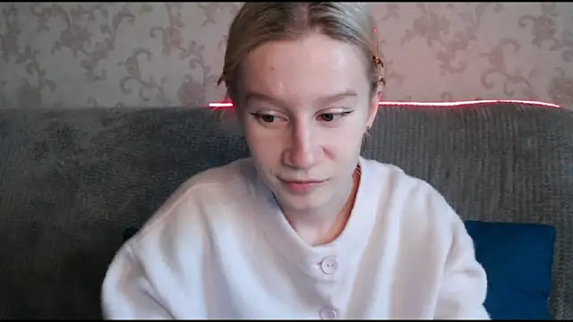 Snapshot of EnigmaSee chatting on 09-15-25, 02:00 EnigmaSee online show from 09-15-25, 02:00