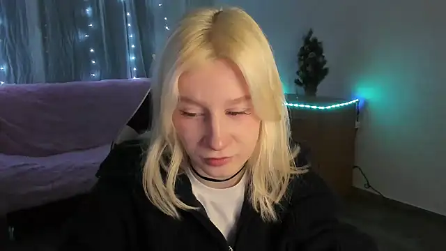 EnigmaSee online show from 01-18-26, 01:42