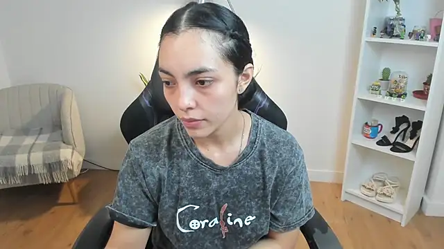  BellaEvans  online show from 02-12-26, 05:46