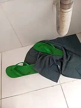 Snapshot of lobomisterioso13 chatting on 12-16-24, 10:50 lobomisterioso13 online show from 12-16-24, 10:50