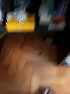 Snapshot of lobomisterioso13 chatting on 12-24-24, 03:47 lobomisterioso13 online show from 12-24-24, 03:47