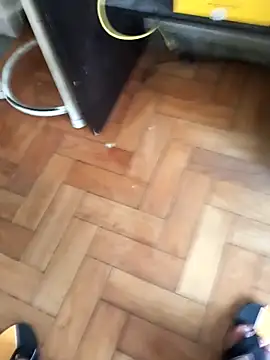 Snapshot of lobomisterioso13 chatting on 03-10-25, 04:57 lobomisterioso13 online show from 03-10-25, 04:57