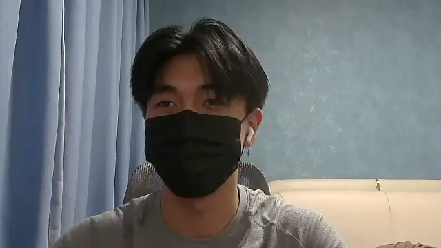 wuzhimao0207 online show from 05-18-26, 03:07