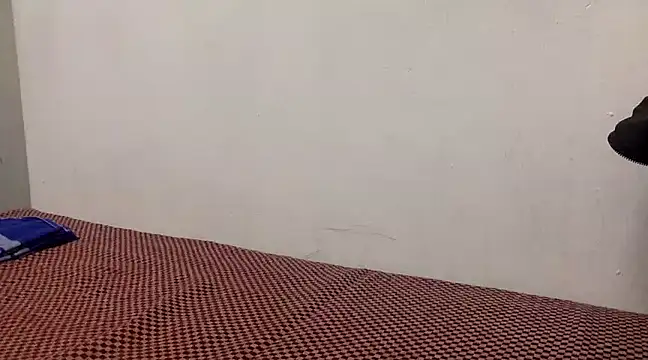 Snapshot of ASIF_F chatting on 12-11-24, 04:20 ASIF F online show from 12-11-24, 04:20