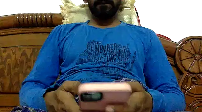 Snapshot of ASIF_F chatting on 12-22-24, 05:21 ASIF F online show from 12-22-24, 05:21