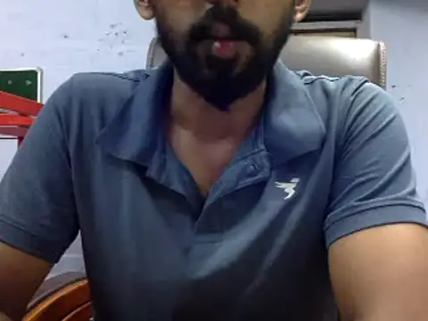 Snapshot of ASIF_F chatting on 12-31-24, 06:13 ASIF F online show from 12-31-24, 06:13