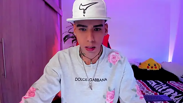 Snapshot of aldrinwhite chatting on 03-02-26, 05:20 aldrinwhite online show from 03-02-26, 05:20