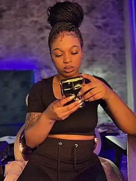 Melany Williams online show from 02-03-26, 01:05