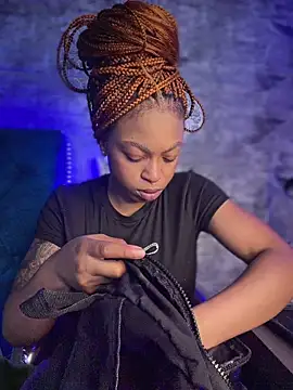 Melany Williams online show from 04-07-26, 12:49