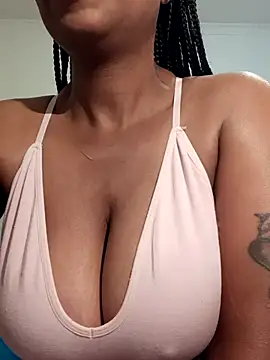 Snapshot of realsquirter chatting on 05-17-26, 08:55 realsquirter online show from 05-17-26, 08:55