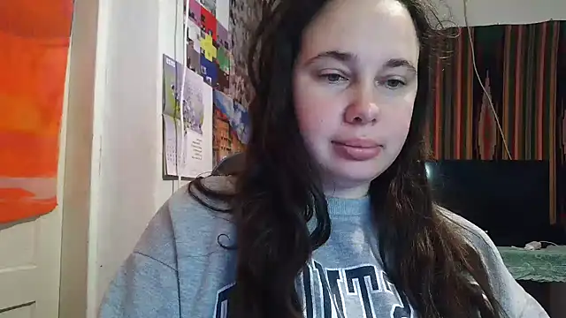 Cora Maro online show from 10-23-25, 01:43