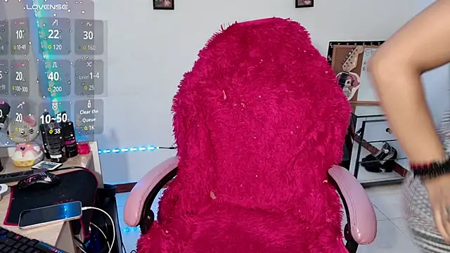 RoxaneEvans  online show from 01-17-26, 06:55