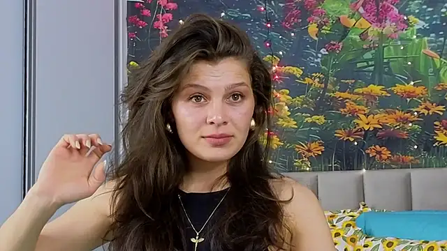 MadameDeFeu online show from 02-17-25, 12:38