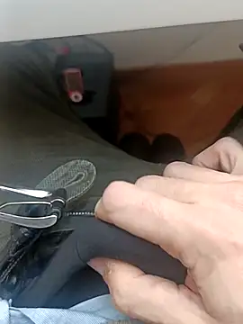 Snapshot of the_lion_69 chatting on 02-05-26, 09:58 the lion 69 online show from 02-05-26, 09:58