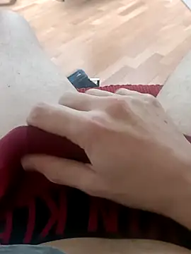 Snapshot of the_lion_69 chatting on 02-12-26, 10:10 the lion 69 online show from 02-12-26, 10:10