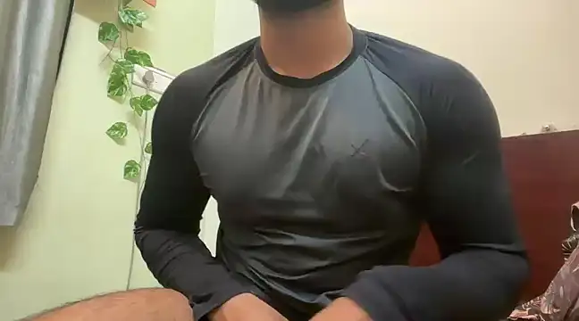 SumitPandey789 online show from 02-19-25, 07:59