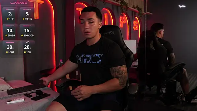 Ryan Hunt online show from 12-20-25, 12:56