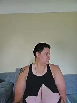 DevilDahm online show from 08-08-26, 11:56