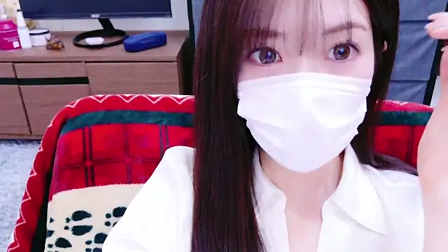 oxo yuna oxo online show from 02-28-25, 11:36