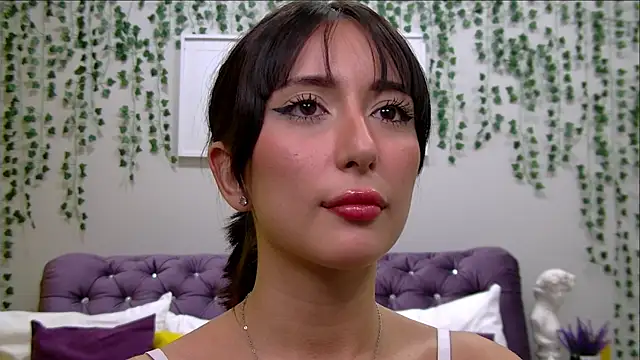 Snapshot of NicoleLimp chatting on 02-22-25, 12:27 NicoleLimp online show from 02-22-25, 12:27