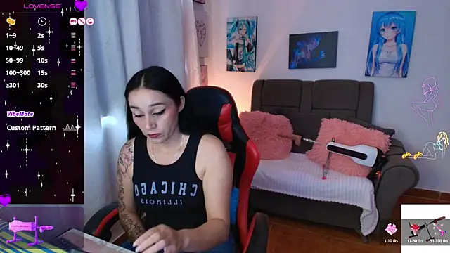 Snapshot of yeliana_sexxy chatting on 06-10-26, 05:45 yeliana sexxy online show from 06-10-26, 05:45