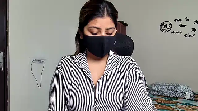 Hoty-Shivangi online show from 02-27-26, 10:26