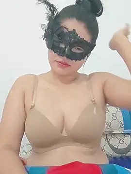 Snapshot of girldam95 chatting on 07-02-26, 04:29 girldam95 online show from 07-02-26, 04:29