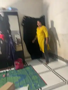 xyztopbeing online show from 01-08-25, 12:58