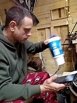 Buffshagswell online show from 11-17-25, 04:35