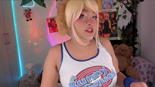 cutepie uwu  online show from 01-10-26, 01:18