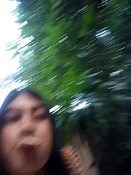 Snapshot of Julix_A chatting on 01-04-25, 09:31 Julix A online show from 01-04-25, 09:31