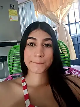 Snapshot of Julix_A chatting on 02-04-26, 09:20 Julix A online show from 02-04-26, 09:20