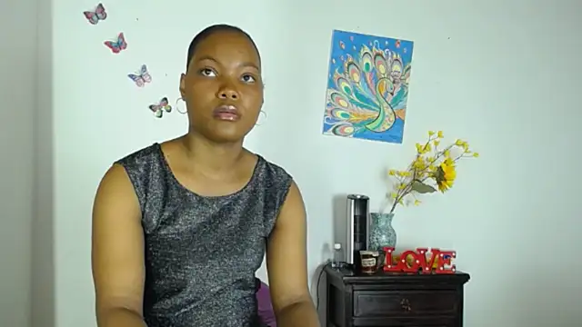 Snapshot of Madison__12 chatting on 12-05-24, 08:22 Madison 12 online show from 12-05-24, 08:22