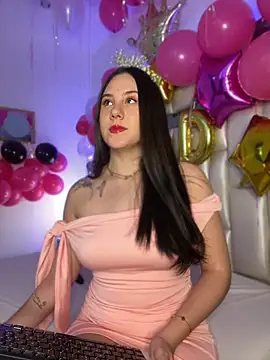 Snapshot of _ISABELLA_HOT_ chatting on 04-26-26, 12:36 ISABELLA HOT online show from 04-26-26, 12:36