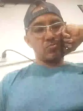 exmilitary online show from 01-28-25, 01:18