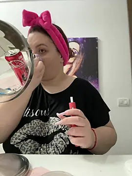 MelanieBrownn online show from 12-19-24, 02:45