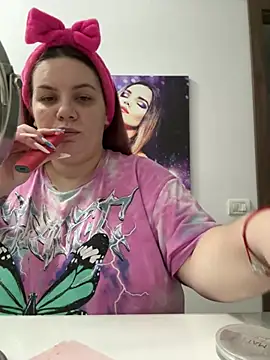 MelanieBrownn online show from 12-21-24, 08:10