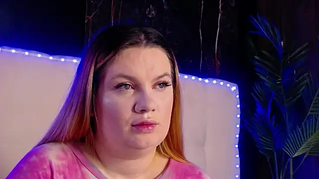 MelanieBrownn online show from 04-05-26, 05:26