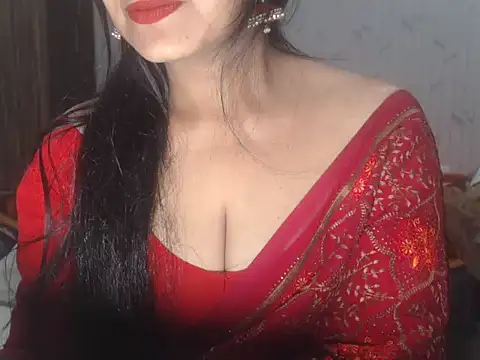 Snapshot of Indianstreamm chatting on 12-13-24, 05:21 Indianstreamm online show from 12-13-24, 05:21