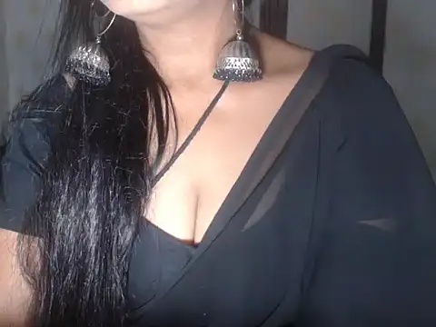 Snapshot of Indianstreamm chatting on 03-01-25, 05:38 Indianstreamm online show from 03-01-25, 05:38