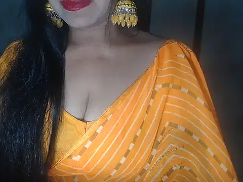 Snapshot of Indianstreamm chatting on 03-13-25, 04:45 Indianstreamm online show from 03-13-25, 04:45