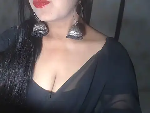 Snapshot of Indianstreamm chatting on 03-15-25, 04:43 Indianstreamm online show from 03-15-25, 04:43