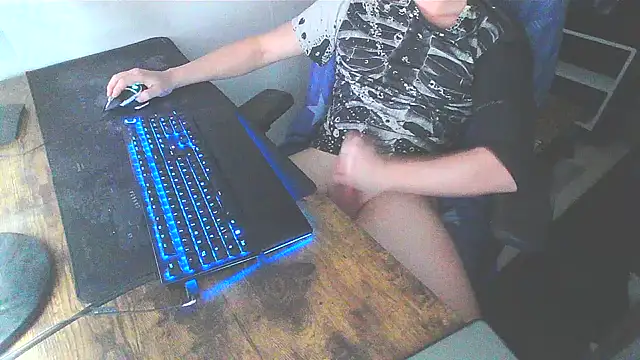 WouldLovetoFuckYou666 online show from 12-08-24, 05:11